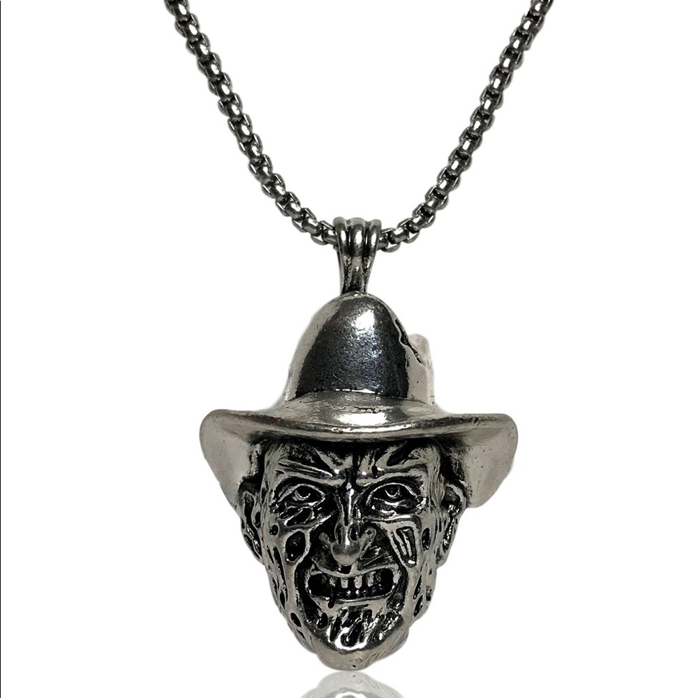 Horror Classic Movie Friday the 13th Jason Voorhees Necklace